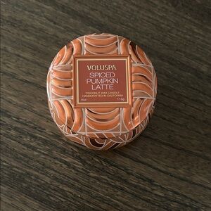 Voluspa Spiced Pumpkin Latte Candle - 4oz
